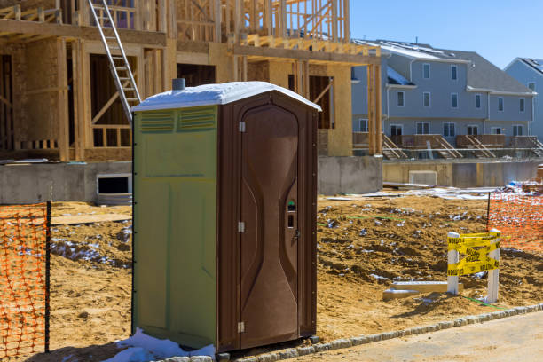 Portable Toilet Options We Offer in Rutherfordton, NC